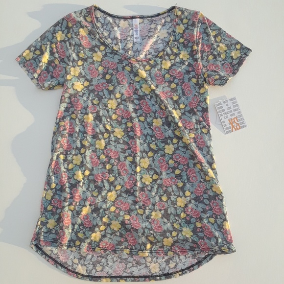 NWT LuLaRoe Floral T-Shirt - Picture 1 of 3